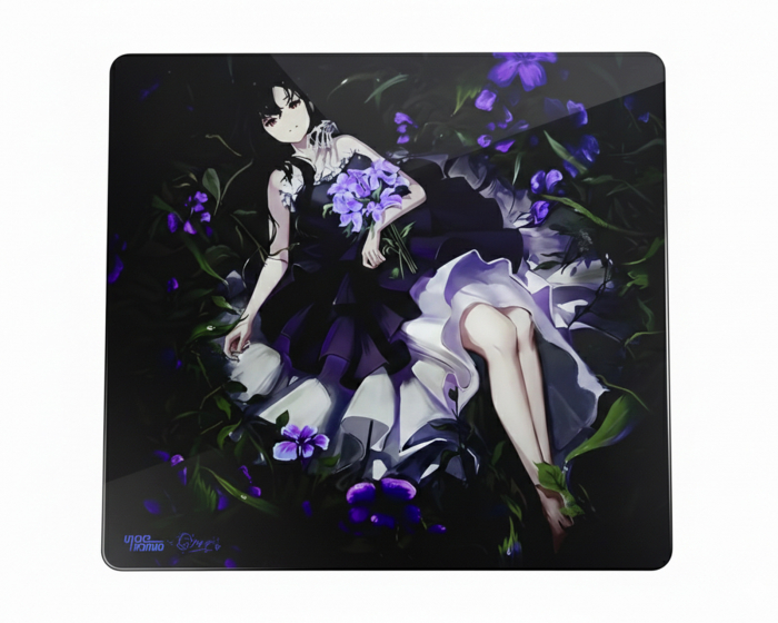 Uncle Panda Resent Glass Mousepad