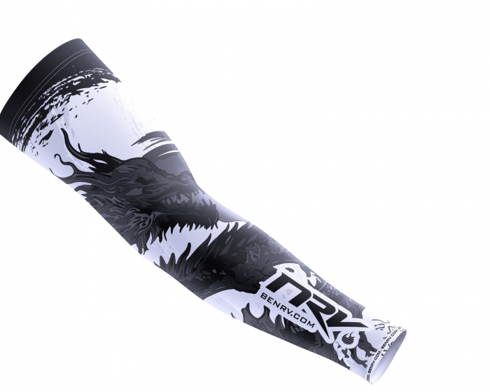 NRV Gaming Sleeve - Black Dragon - M (DEMO)