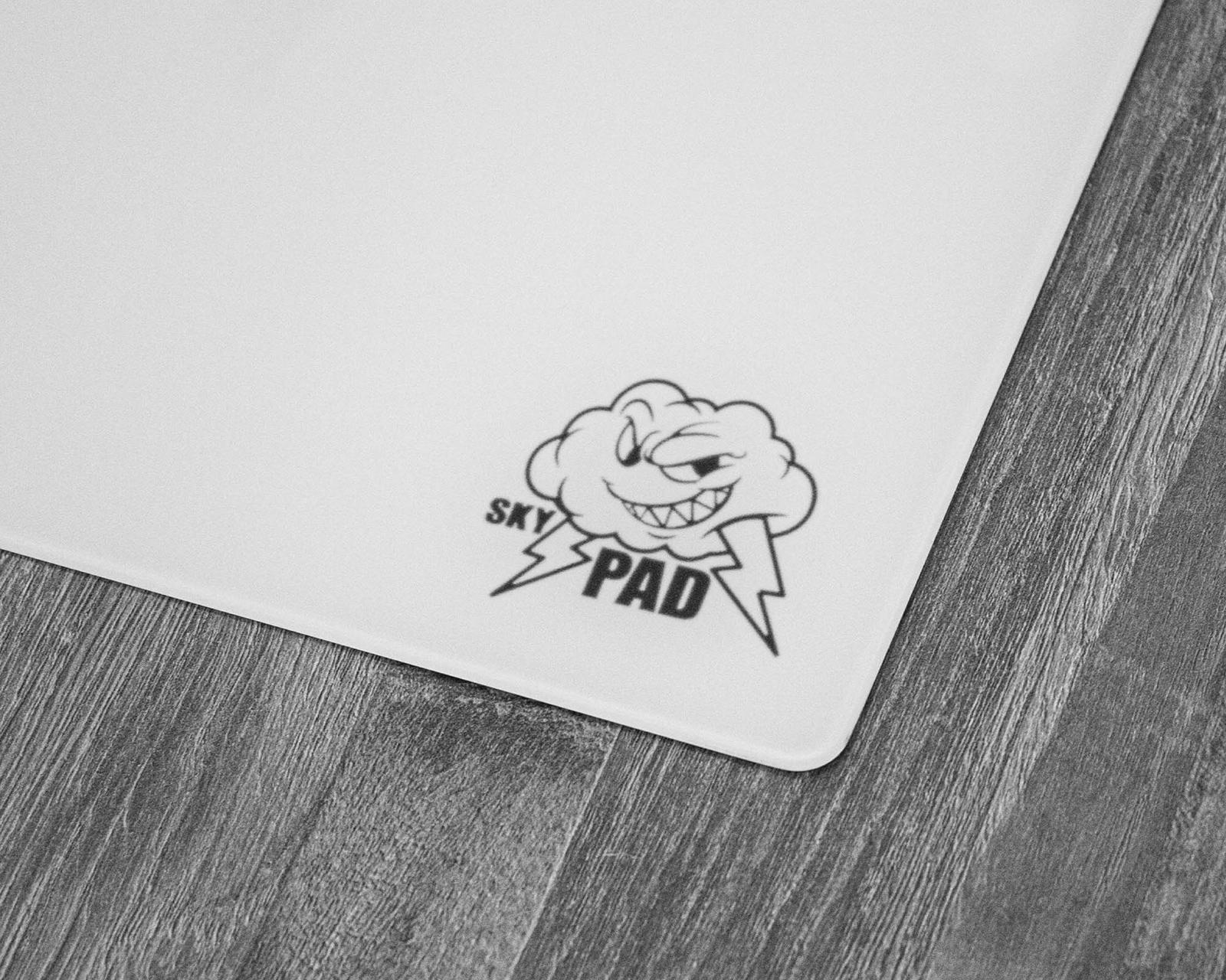 Glass 3.0 - XL (White - Cloud Logo) - Mousepad