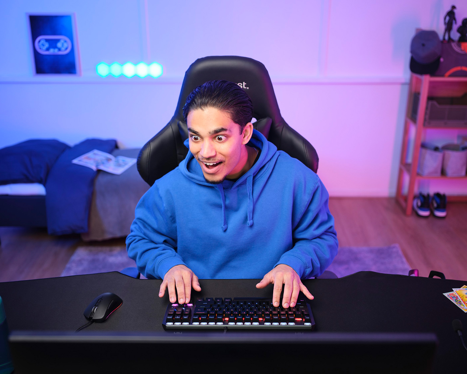 Trust Gaming GXT 924 Ybar+ Gaming Maus - 25600 DPI Mit RGB Beleuchtung