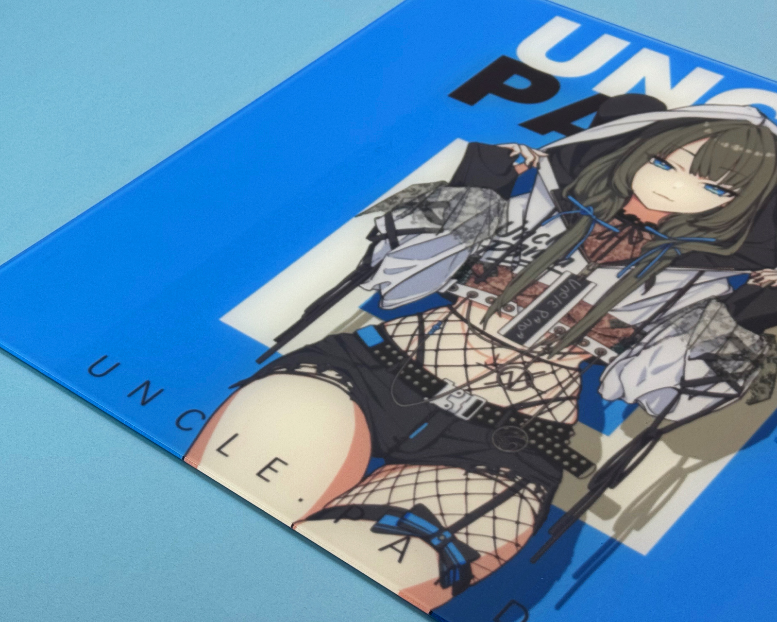 Uncle Panda Blue Glass Mousepad - MaxGaming.com