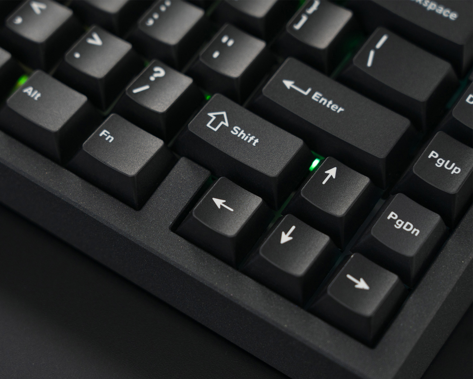 Wuque Studio Zoom65 No Tail Light Edition - Black - MaxGaming.com