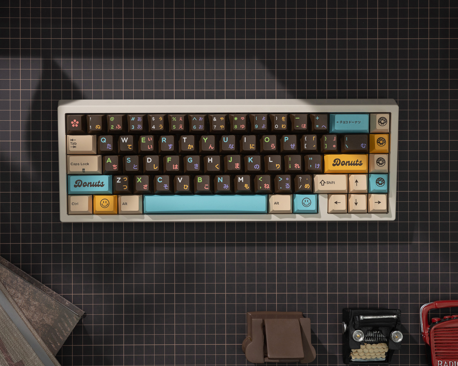 Wuque Studio Zoom65 No Tail Light Edition - Milk Tea - MaxGaming.com