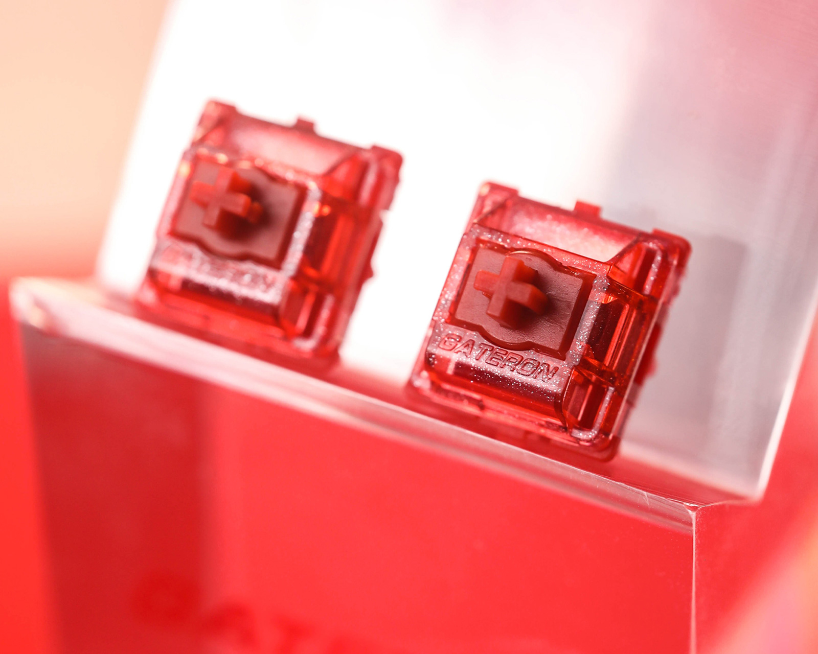 Gateron Magnetic Jade Ruby HE Linear Switch - MaxGaming.com