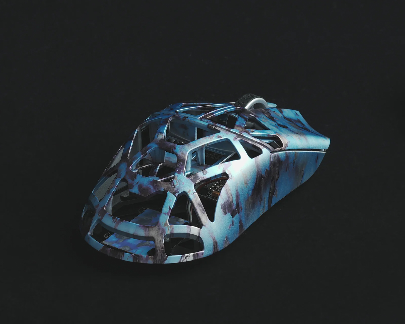 WLMouse Beast X Max - Tempered [Omron Opticals] - Side Slits