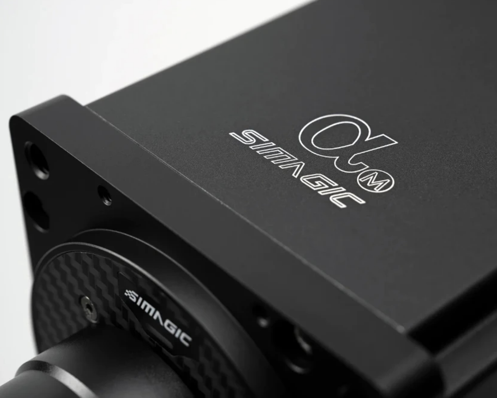 Simagic Alpha Direct Drive Wheelbase - 15Nm - MaxGaming.com