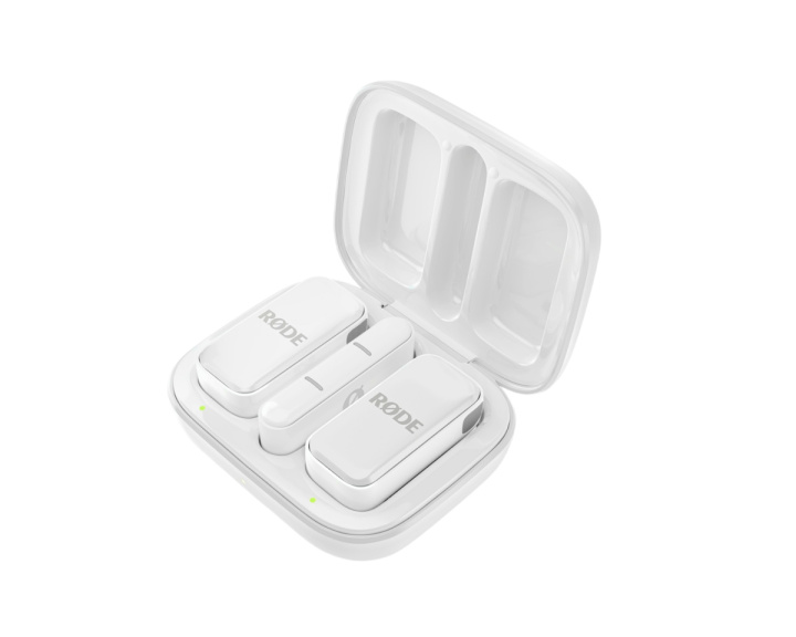  Wireless Micro USB-C Microphone System - White
