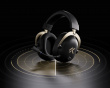 V9Turbo Wireless Headset - Black Gold